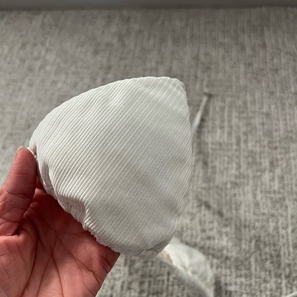 Amir slama ribbed white triangle bikini top P/S - Picture 7 of 15